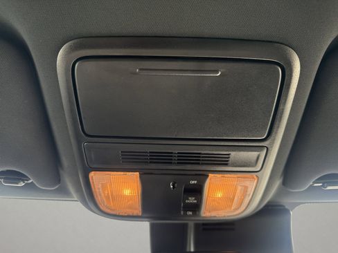 Used 2022 Honda Pilot Sport image 30