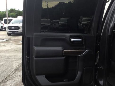 Used 2022 Chevrolet Silverado 2500 LT w/ Convenience Package AWD/4WD image 31