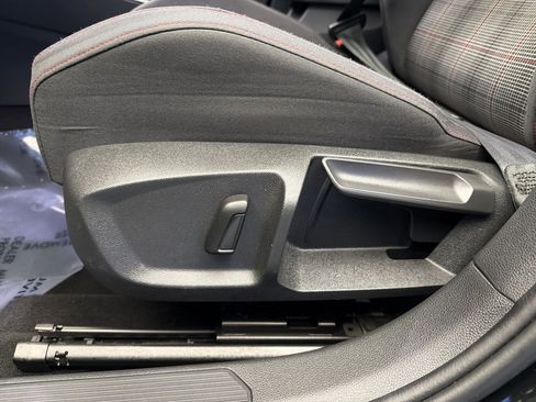 Used 2024 Volkswagen GTI SE image 12