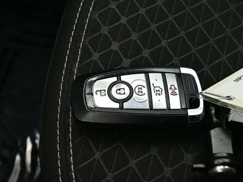 Used 2024 Ford Escape Active AWD/4WD image 30