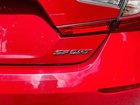 Used 2018 Honda Accord Sport image 21