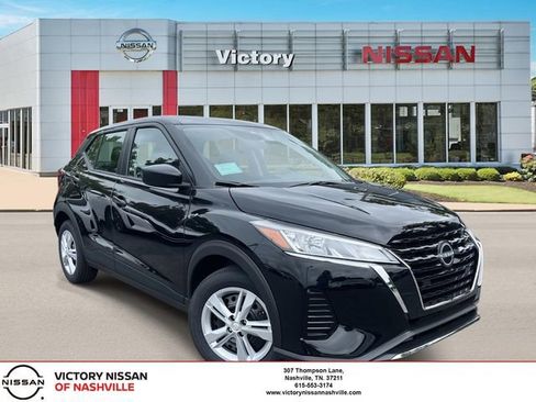 New 2025 Nissan Kicks Play S FWD image 1