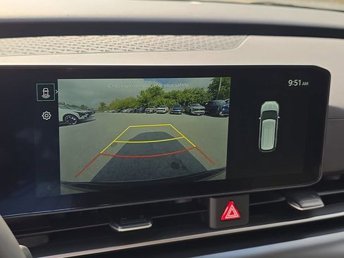 New 2026 Kia Carnival FWD image 24