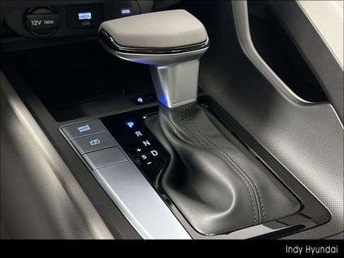 Certified 2025 Hyundai Elantra Sport FWD image 35