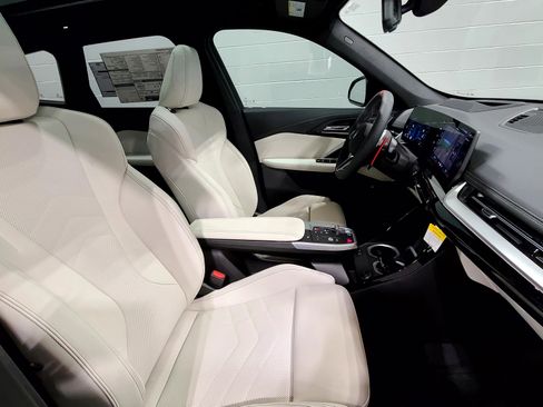 Used 2026 BMW X1 M35i w/ Technology Package AWD/4WD image 24