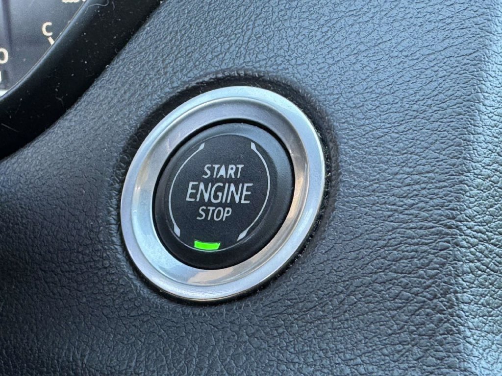 Used 2019 Cadillac XT4 Premium Luxury AWD/4WD image 8