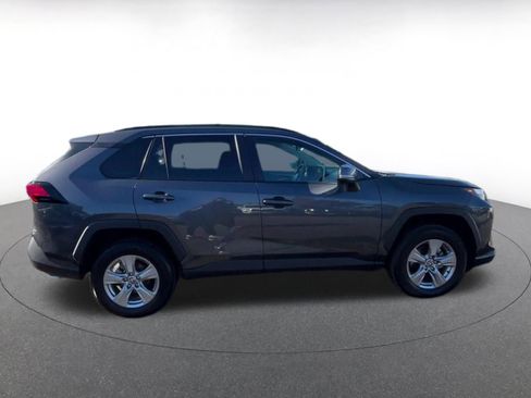 Used 2025 Toyota RAV4 XLE image 16