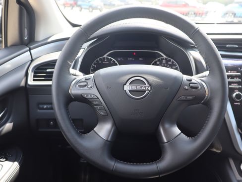 Used 2023 Nissan Murano SV w/ SV Midnight Edition Package AWD/4WD image 15