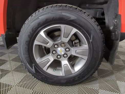 Used 2019 Chevrolet Colorado Z71 image 13