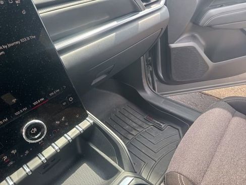 Used 2025 GMC Terrain Elevation FWD image 6