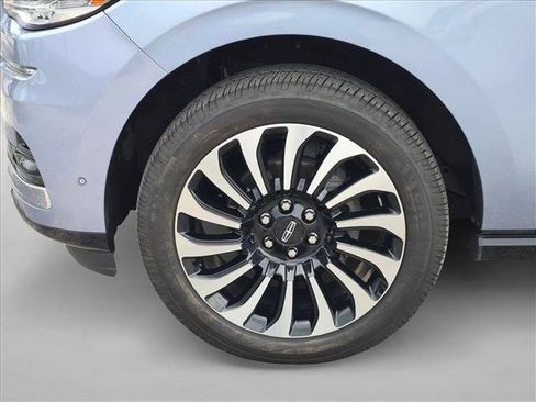 Used 2024 Lincoln Navigator Black Label AWD/4WD image 24
