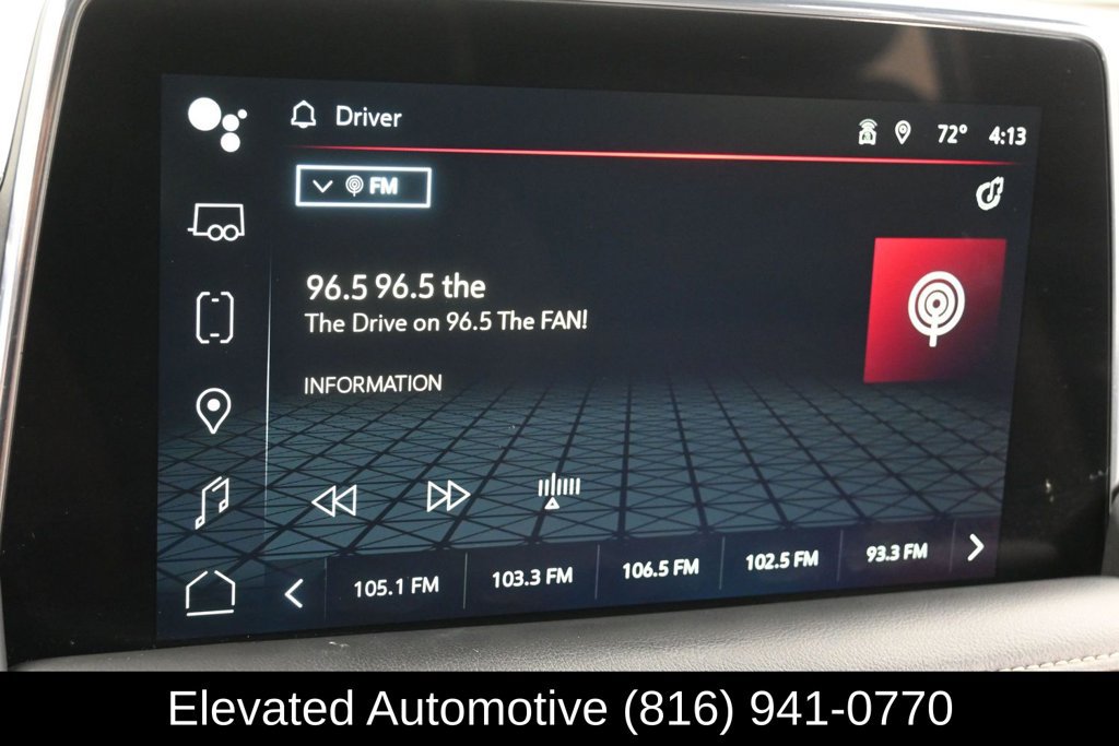 Used 2023 GMC Yukon SLT AWD/4WD image 10
