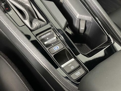 Used 2023 Honda Accord Sport image 16