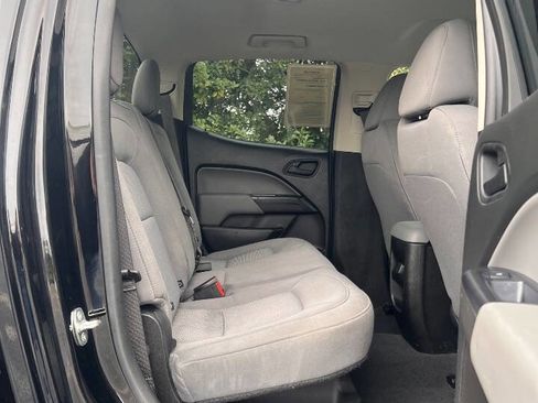 Used 2022 Chevrolet Colorado W/T w/ WT Convenience Package image 19