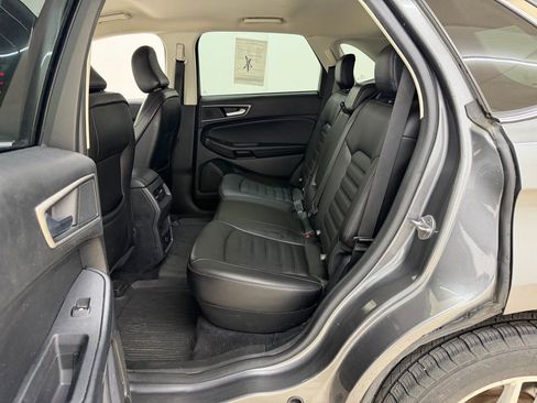 Used 2021 Ford Edge SEL image 16