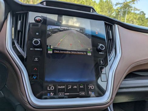 Used 2021 Subaru Outback Touring w/ Popular Package #2 image 23