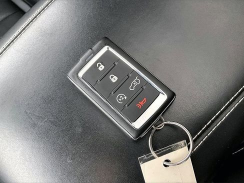 Used 2023 Jeep Grand Cherokee Overland w/ MOPAR Finishing Package image 6