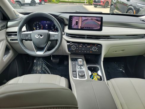 Certified 2026 INFINITI QX60 Luxe w/ Cargo Package FWD image 13