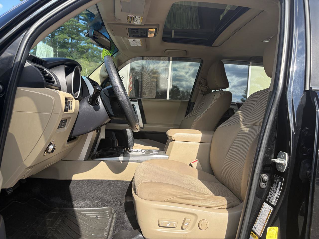 Used 2012 Toyota 4Runner SR5 w/ Convenience Pkg AWD/4WD image 18