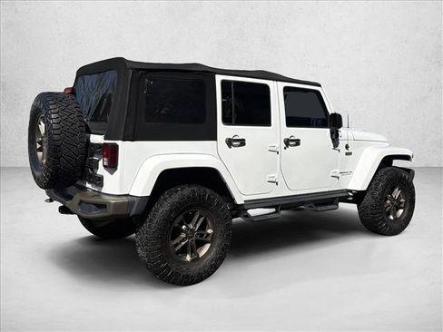 Used 2016 Jeep Wrangler 75th Anniversary image 5