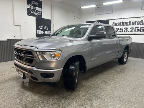 Used 2020 RAM 1500 Big Horn AWD/4WD image 3