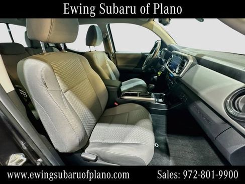 Used 2021 Toyota Tacoma SR5 RWD image 27