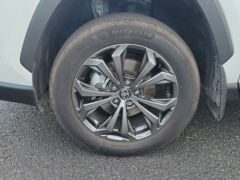 Used 2025 Toyota RAV4 Limited image 10