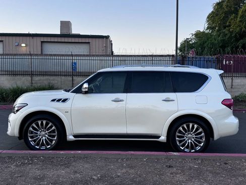 Used 2015 INFINITI QX80 2WD w/ Deluxe Technology Package image 7