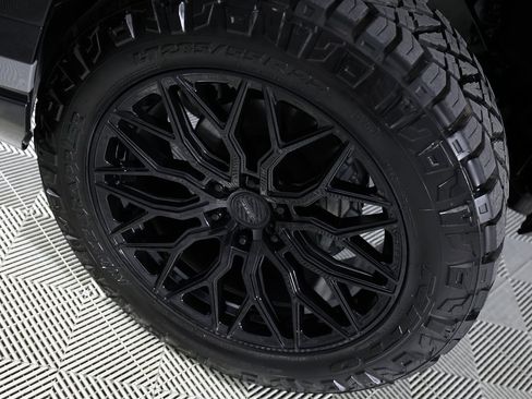 Used 2025 Lexus GX 550 image 48