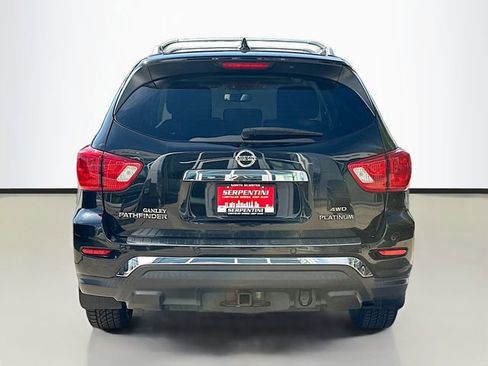 Used 2019 Nissan Pathfinder Platinum image 7