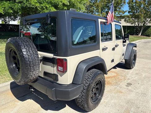 Used 2017 Jeep Wrangler Unlimited Sport w/ Trailer Tow Group AWD/4WD image 3