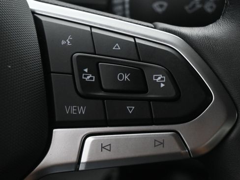Used 2024 Volkswagen Jetta Sport FWD image 20