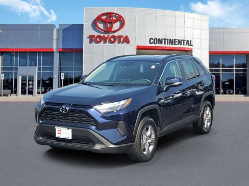Certified 2025 Toyota RAV4 XLE AWD/4WD image 3