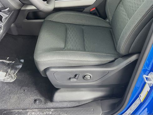 New 2026 RAM 1500 Big Horn AWD/4WD image 4