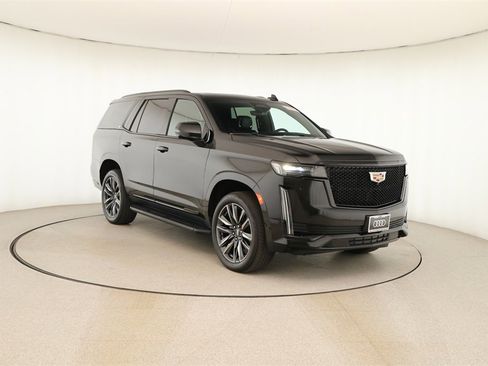 Used 2023 Cadillac Escalade Sport image 10