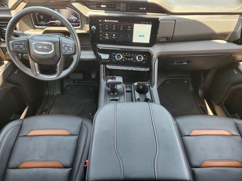 Used 2025 GMC Sierra 1500 AT4 AWD/4WD image 25