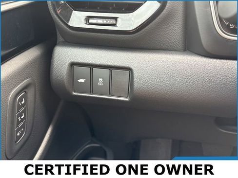 Used 2025 Honda Pilot EX-L image 7