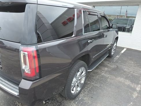 Used 2017 GMC Yukon Denali w/ Open Road Package AWD/4WD image 9