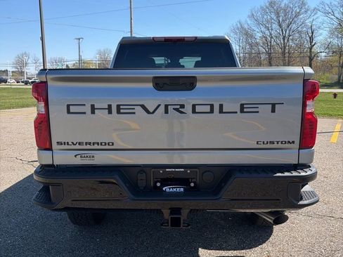 New 2026 Chevrolet Silverado 2500 Custom w/ Custom Value Package AWD/4WD image 6