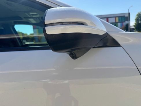 Used 2022 Honda HR-V EX image 7
