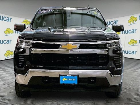 Used 2022 Chevrolet Silverado 1500 LT AWD/4WD image 2