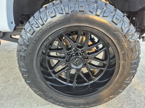 New 2026 Ford F250 Lariat w/ Black Appearance Package image 14