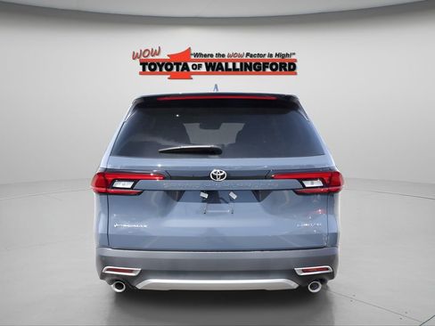 New 2026 Toyota Grand Highlander AWD Hybrid image 3