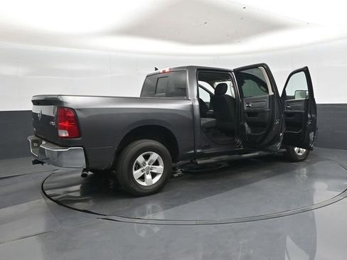 Used 2022 RAM 1500 Classic SLT w/ Electronics Group AWD/4WD image 45