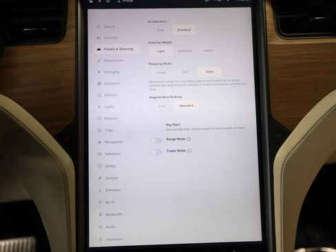 Used 2020 Tesla Model X Long Range image 49