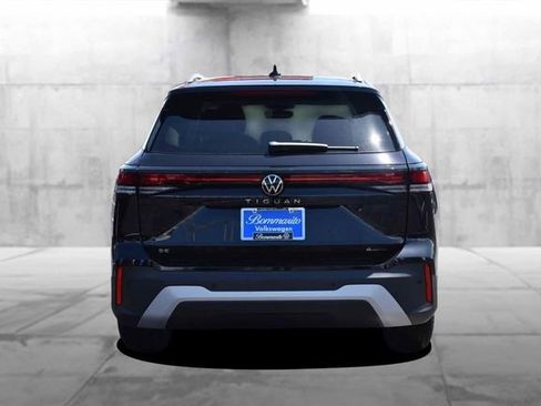 New 2026 Volkswagen Tiguan SE AWD/4WD image 6