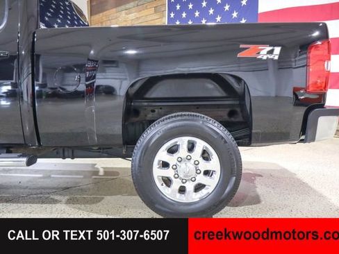 Used 2014 Chevrolet Silverado 2500 LTZ w/ LTZ Plus Package AWD/4WD image 10
