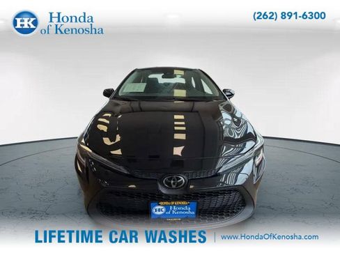 Used 2020 Toyota Corolla LE image 3