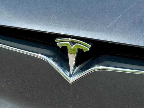 Used 2016 Tesla Model X Performance image 70