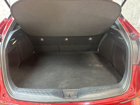 Used 2019 Toyota C-HR LE image 13